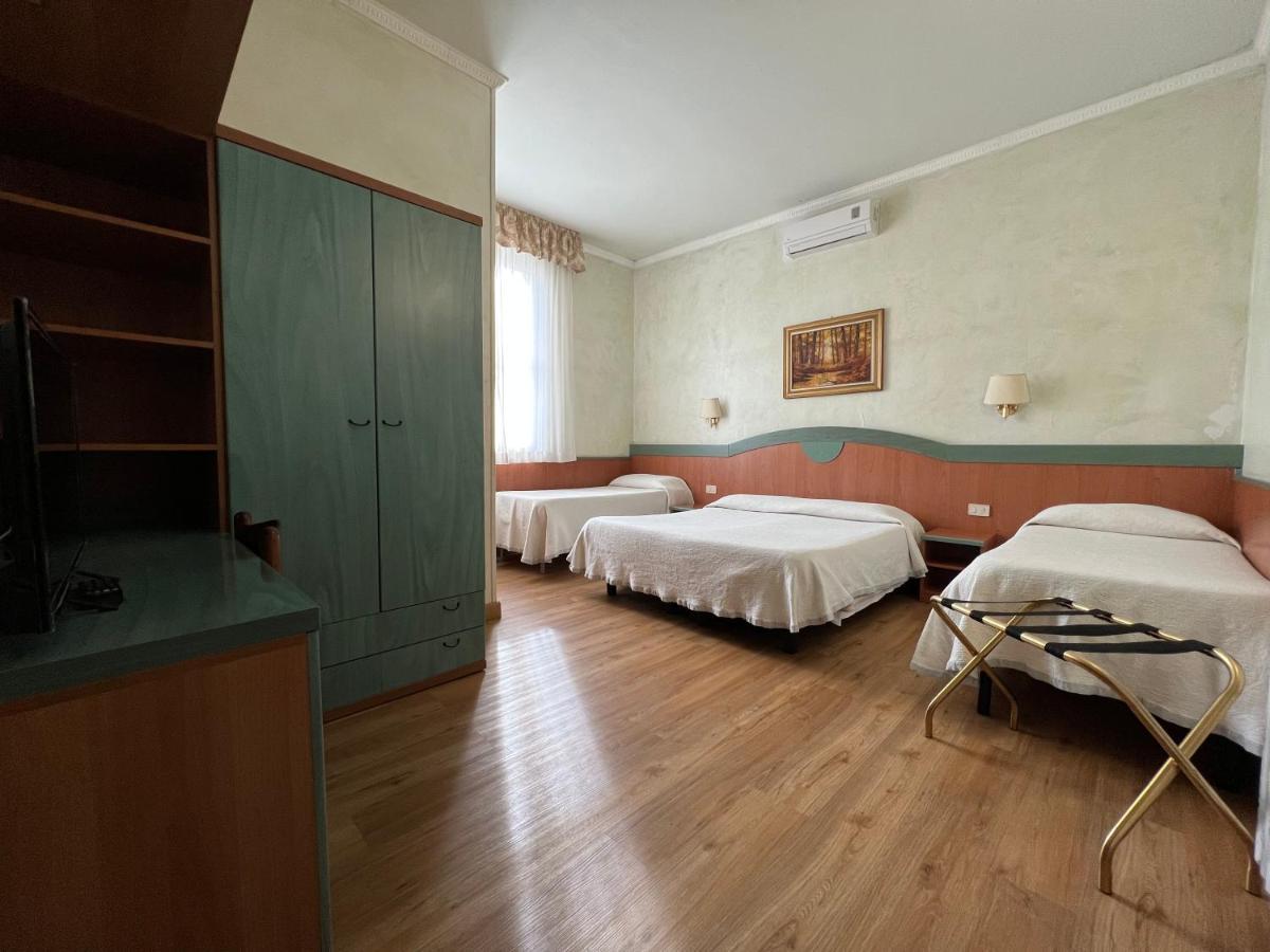 Hotel Villa Primavera بيزا المظهر الخارجي الصورة